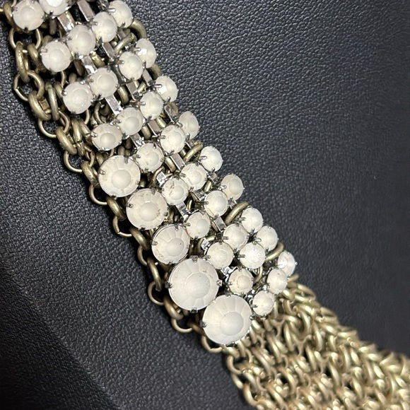 Banana Republic Net Chain Elegant Gold Tone Statement Necklace - Picture 5 of 10